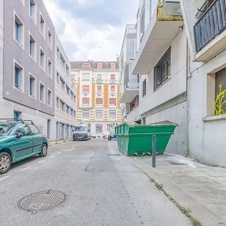 Apartment Centre Grenoble, Charmant, Avec *